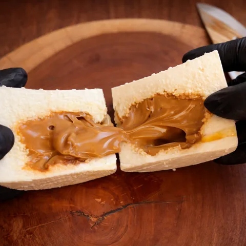 Queijo Artesanal Recheado com Doce de Leite